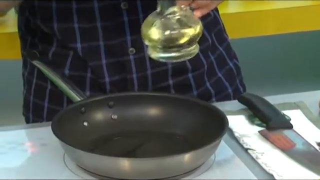 Смакота: Ковбаски з яєчнею 21 06 16