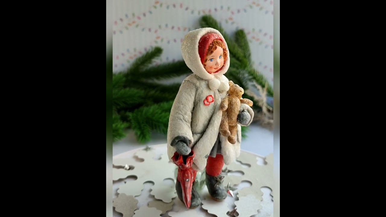 Авторская коллекционная елочная игрушка из ваты. Зиночка на прогулке.