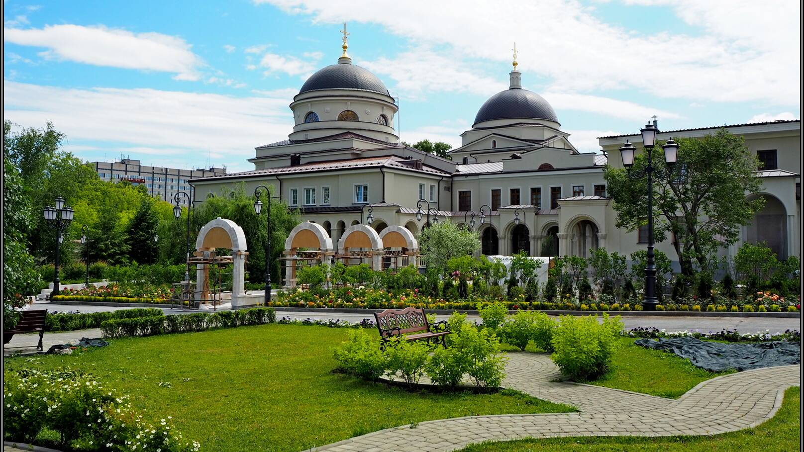 Екатеринбург. Ново-Тихвинский монастырь