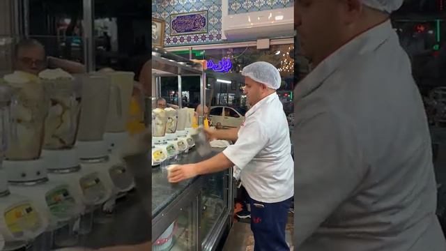 Молочные шейки в Иране.