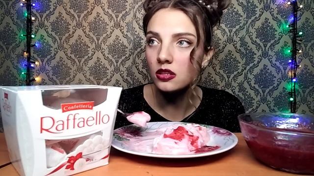 Mukbang:// ?МОРОЖЕННОЕ С ПЕПСИ? Мои детские фото??// Каким я была ребёнком??!