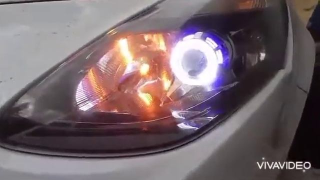Renault Clio 3 loupe Angel eyes bixenon