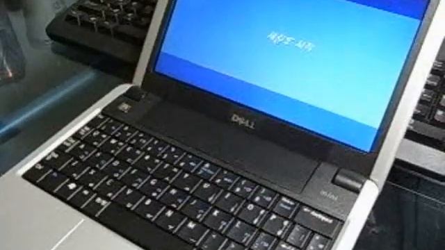 Dell Mini 9 Booting With Basic Setting