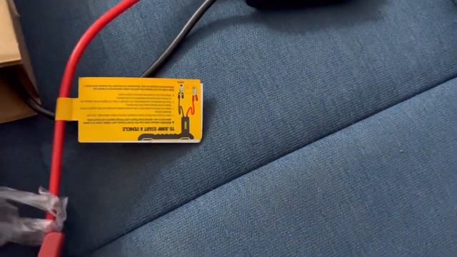Dewalt 1600A jump starter power bank джамп стартер обзор распаковка