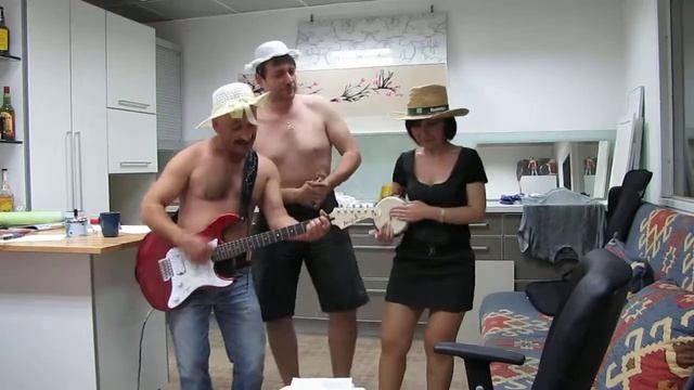 БРОДЯЧИЕ  АРТИСТЫ.