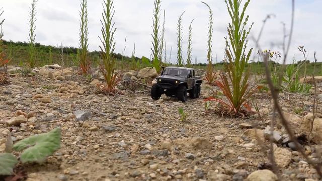 Mine has a Driver! 6x6 Mini [Hardbody] RC Crawler - RocHobby Cheyenne