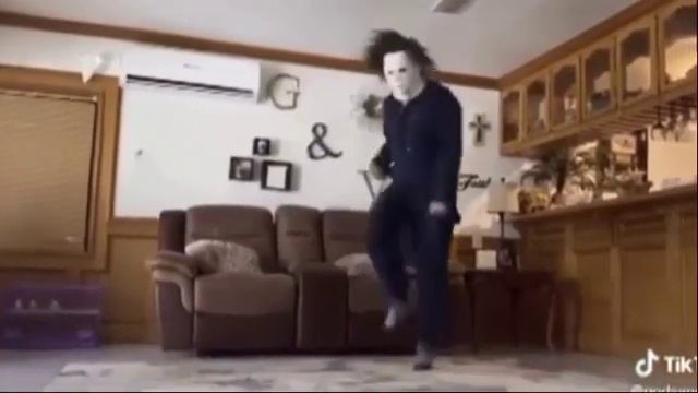 Michael Myers Dancing