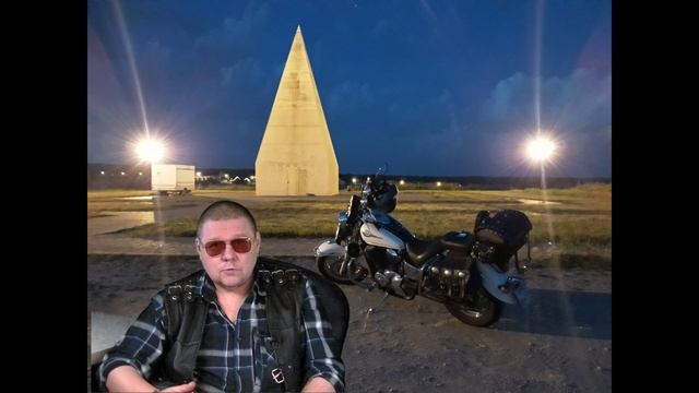 Мистическая история об Индии, сбежавшем мотоцикле, и часовне погибшего байкера.