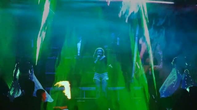 Madame Butterfly - PLENEROWE WIDOWISKO MUZYCZNE - ELEKTRONIKA Z HARFĄ I SKRZYPCAMI - LASER SHOW