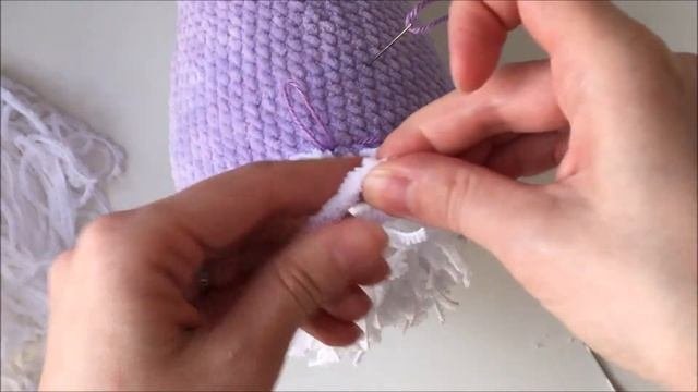 Как пришить гриву и хвост единорогу