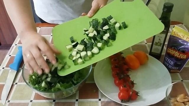 Летний испанский салат. Готовим вкусно.