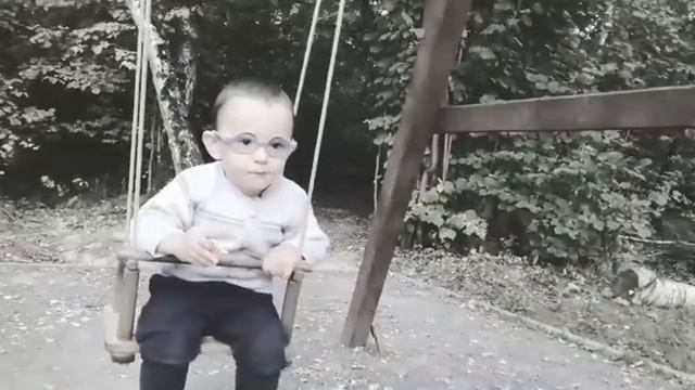 Глубоко недоношенный  / Прикалываемся  :)