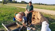Свинарник из опилкобетона. Начали заливать стены
