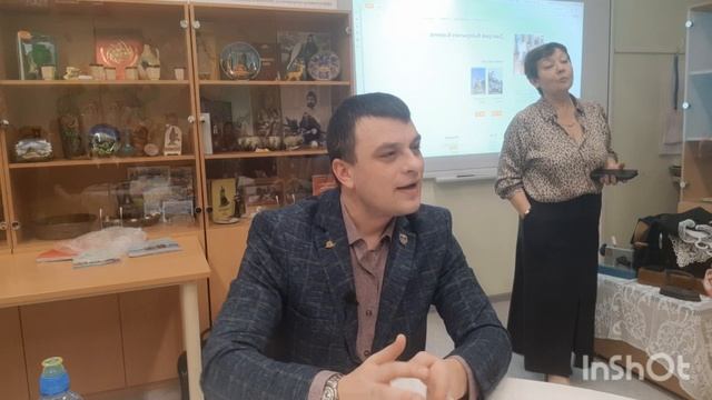 Творческая встреча с писателем Дмитрием Корнеевым в Муринском центре образования 4 декабря 2023г.