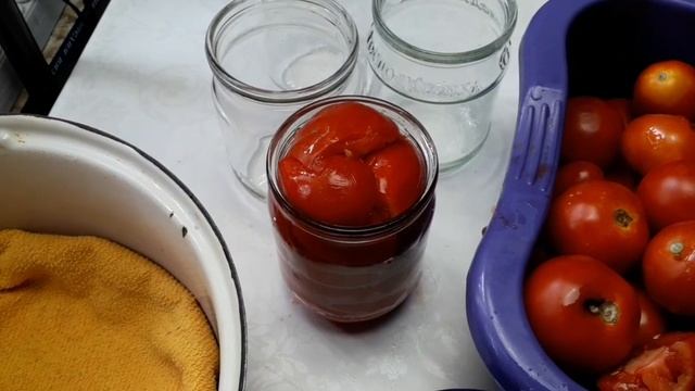 натуральные консервированные помидоры