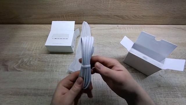Распаковка сетевого зарядного устройства Xiaomi Mi Charger 6 USB Quick Charge 60W