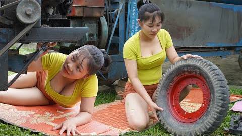 Гениальная девушка помогла фермеру отремонтировать и восстановить молотилку с проколотой шиной