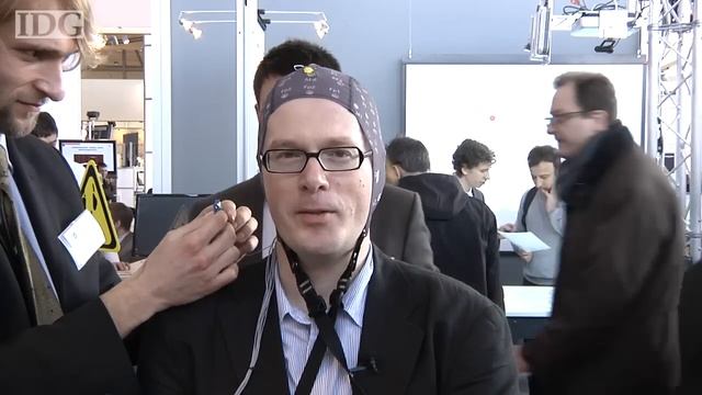 CEBIT 2011: Brain control can type letters
