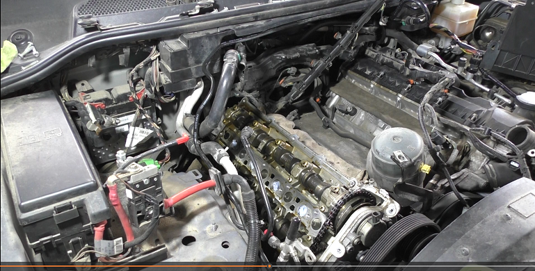 Замена клапанных крышек двигателя на Range Rover Sport 5,0 Ленд Ровер Спорт 2012 2часть