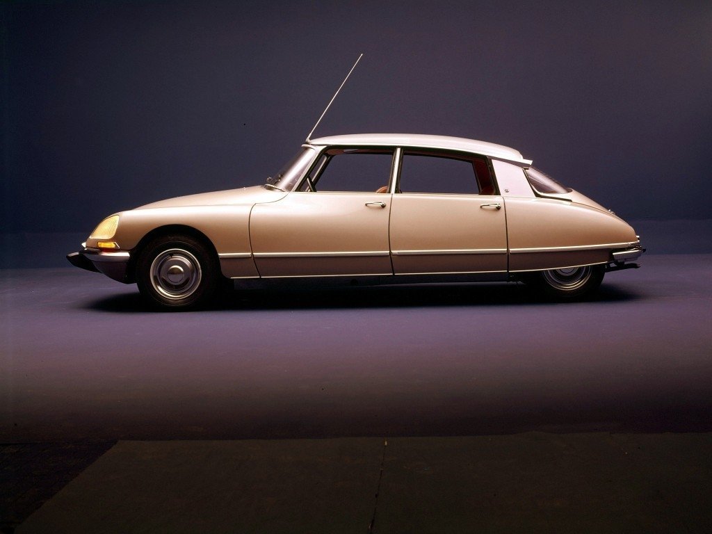 БОГИНЯ - Citroën DS / ID.