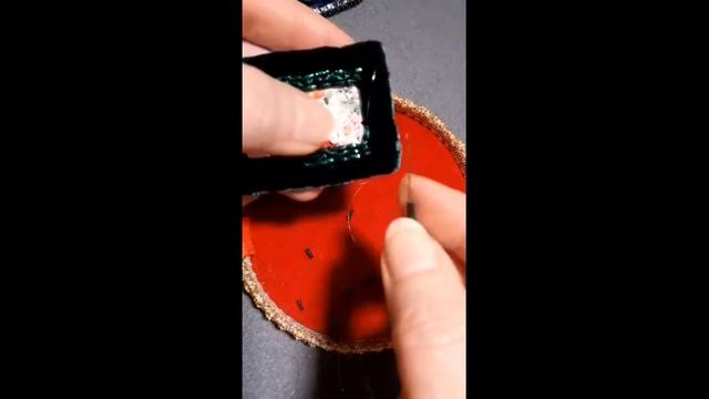 МК по броши из бархата "Картина"