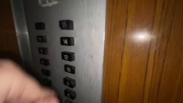 Общежитие! Лифты МЛЗ 1983 г.в. V=1 м/с Q=320 кг.