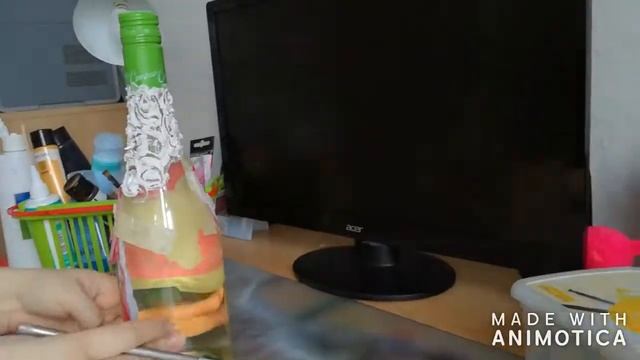 Декупаж бутылки с элементами из соленого теста