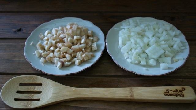 Начиненные грибы в духовке