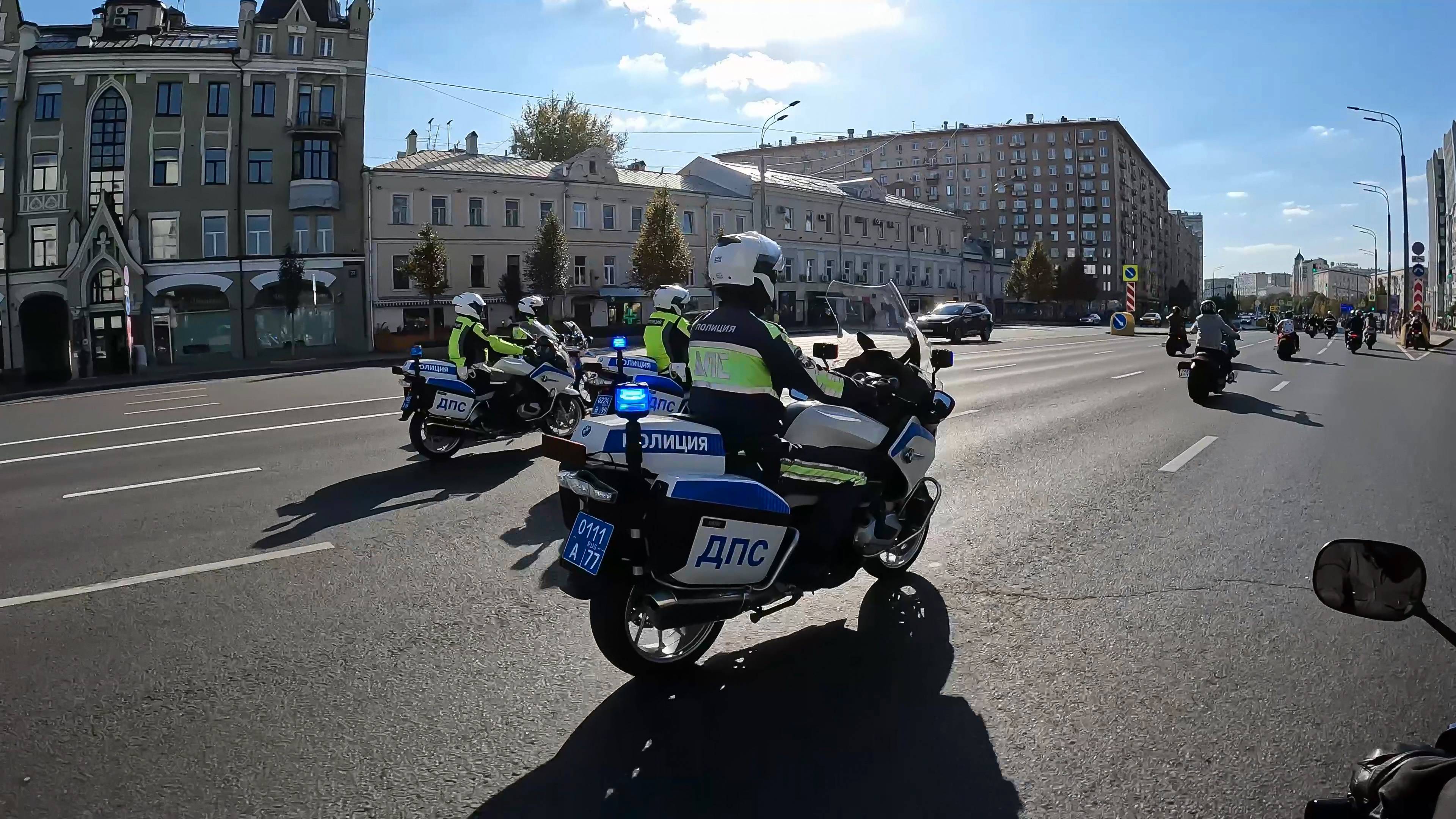 Закрытие мотосезона. Мотобратья в одной колонне