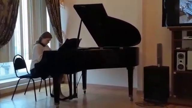 Этюд Годар.