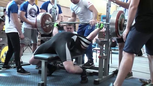 Стасюк Артём 302.5кг, 2 петли