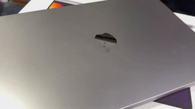 MacBook At Cheapest Prices?|SECOND HAND MACBOOK| 1 Year Warranty| Upto 70% Off| Dl84vlogs