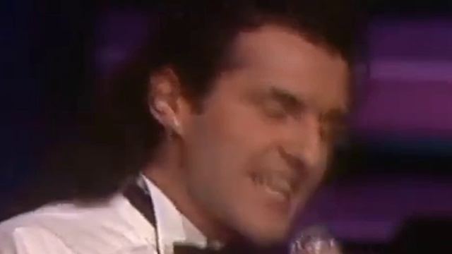 Сергей Рогожин и группа _Форум_ - _Твои серые глаза_ (1991)mp4