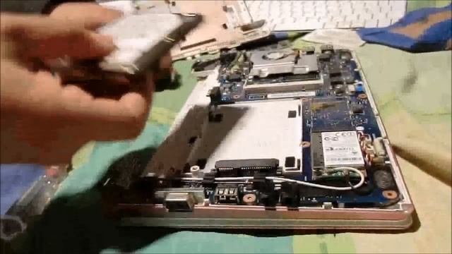 Cambio de Disco Duro Netbook Samsung NC10