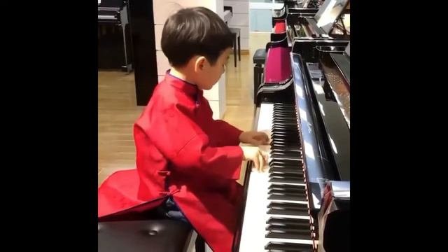 online piano keyboard INGENIOUS way to learn Piano  Keyboard chords