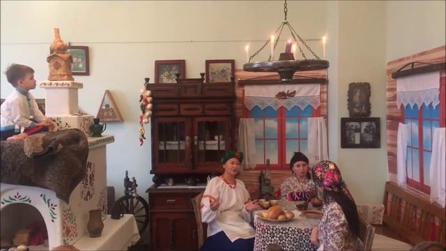 В горнице  Ольги Апетовой