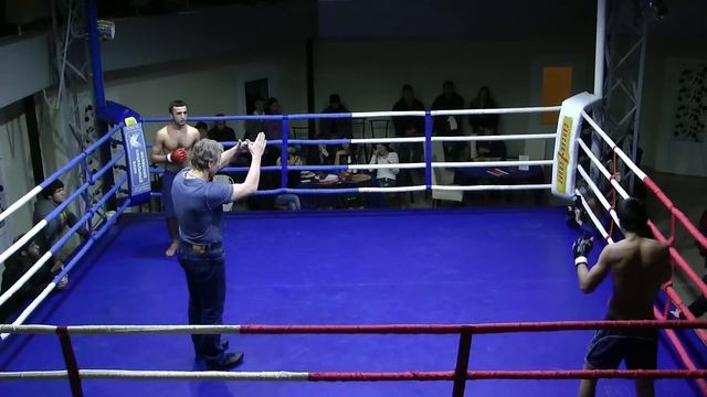 БОИ БЕЗ ПРАВИЛ в "НАШЕМ КАФЕ" 19.12.14 г. Тольятти