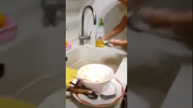 Мария Круглыхина.  У нас с детьми субботник  