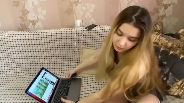 Сколько человек потребляет электроэнергии в день?
