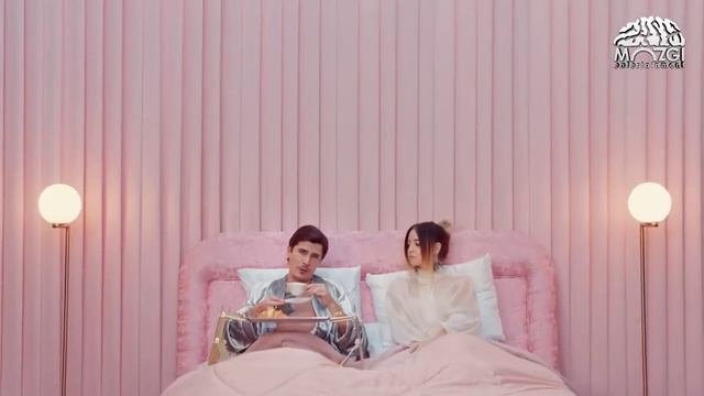 Названия групы и название песни пиши в комент