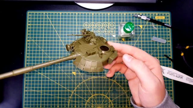Звезда Т80УД полная сборкаZvezda T80UD Full build 135