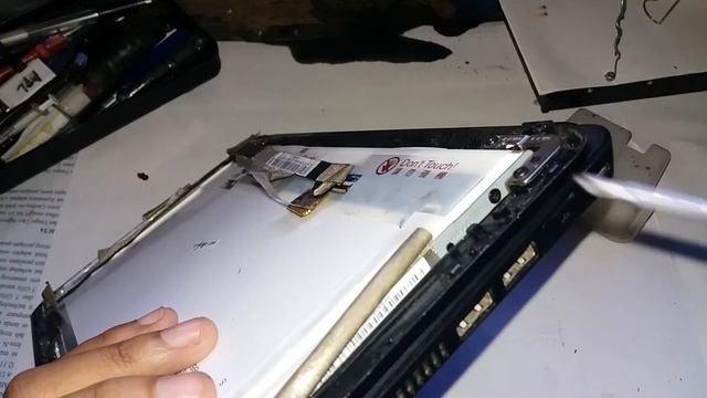 Cara Ganti / Repleace LCD Nootbook  HP Mini 10" Legkap