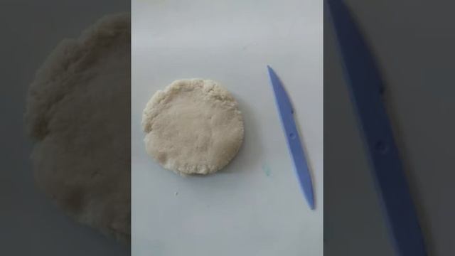 Мастер-класс по лепке из солёного теста "Подвеска для мамы "Рябиновая гроздь""