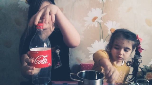 ГОТОВИМ ЖЕЛЕ ИЗ КОКА-КОЛЫ!1 ЧАСТЬ