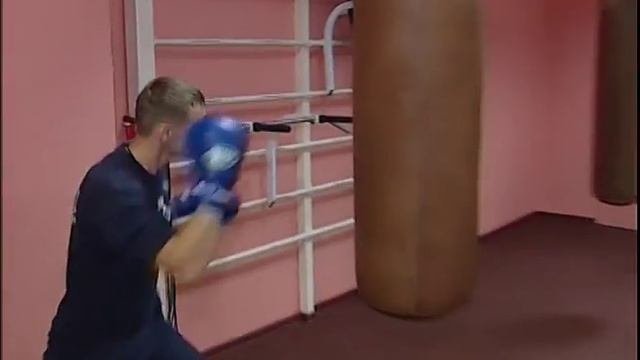 Двукратный олимпийский чемпион провёл тренировку для елецких боксёров