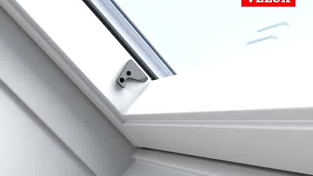 Монтаж рулонной шторы для мансардных окон VELUX на крючках RHL , RHZ