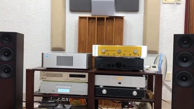 Sonic Frontier SFL-1 - Rotel poweramp - Castle Knight 4 speaker