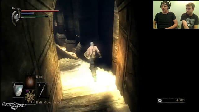 Demon's Souls With James PT. 13 - Mitch Helps James Level Up.