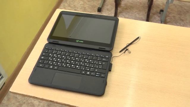 В школу №10 Ревды купили новые компьютеры и интерактивные панели