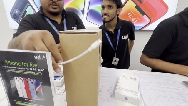 Buying MacBook Air M1 2022 ? ?